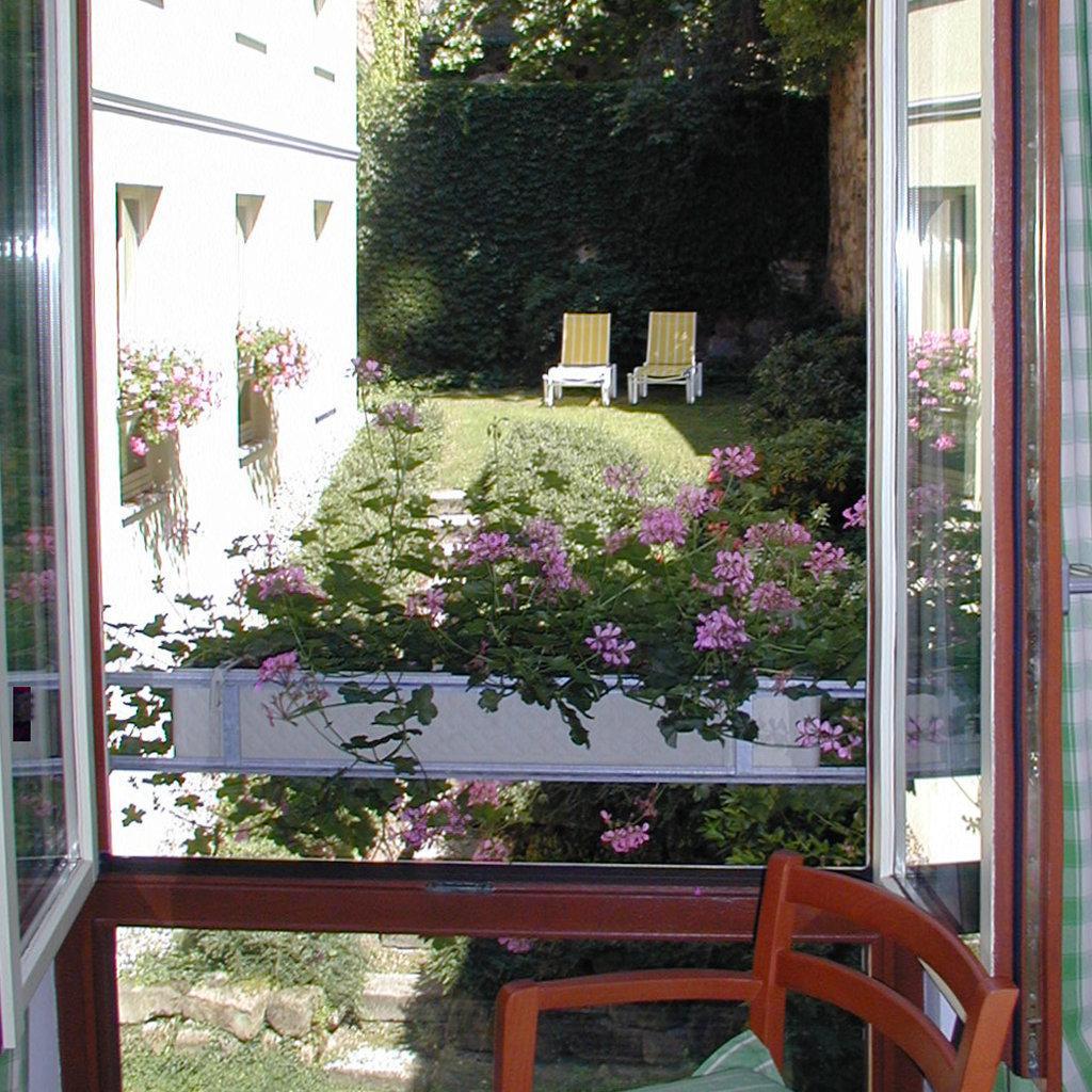 Hotel Agneshof Nuernberg Extérieur photo